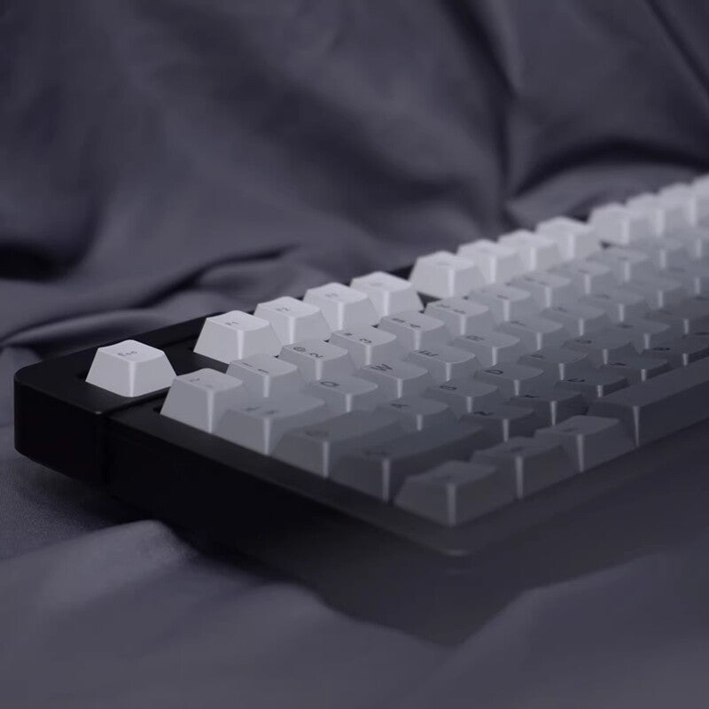 Kiibo_Black_Gradient_Keycaps_4